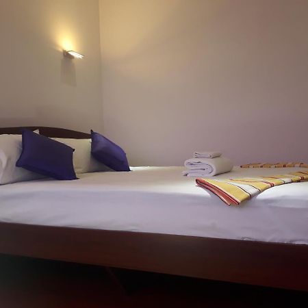 Brinthavanam Days Inn Jaffna Ngoại thất bức ảnh